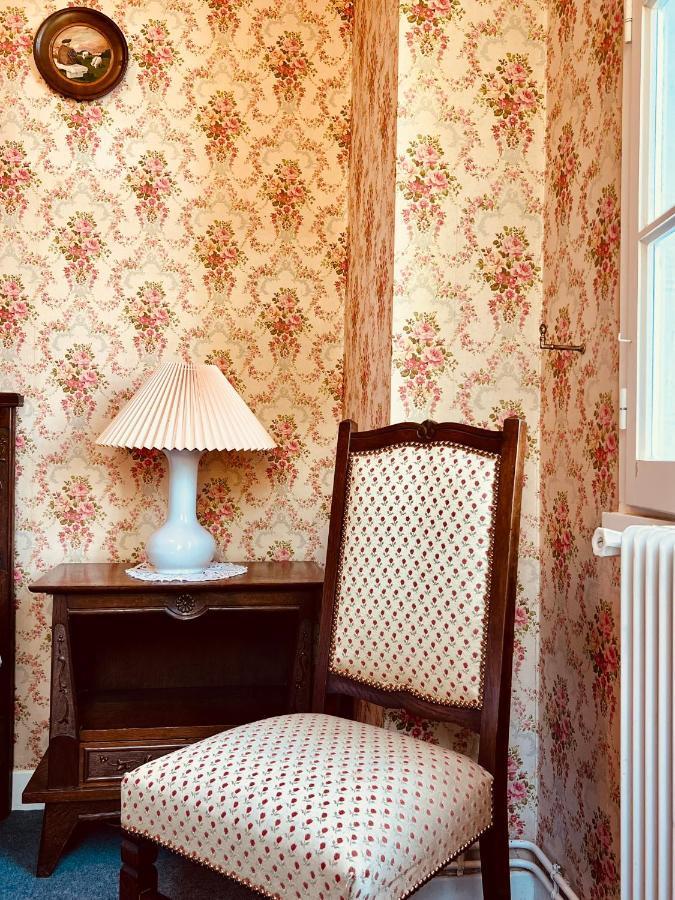 Maison Lomprere Fichous-Riumayou Eksteriør bilde