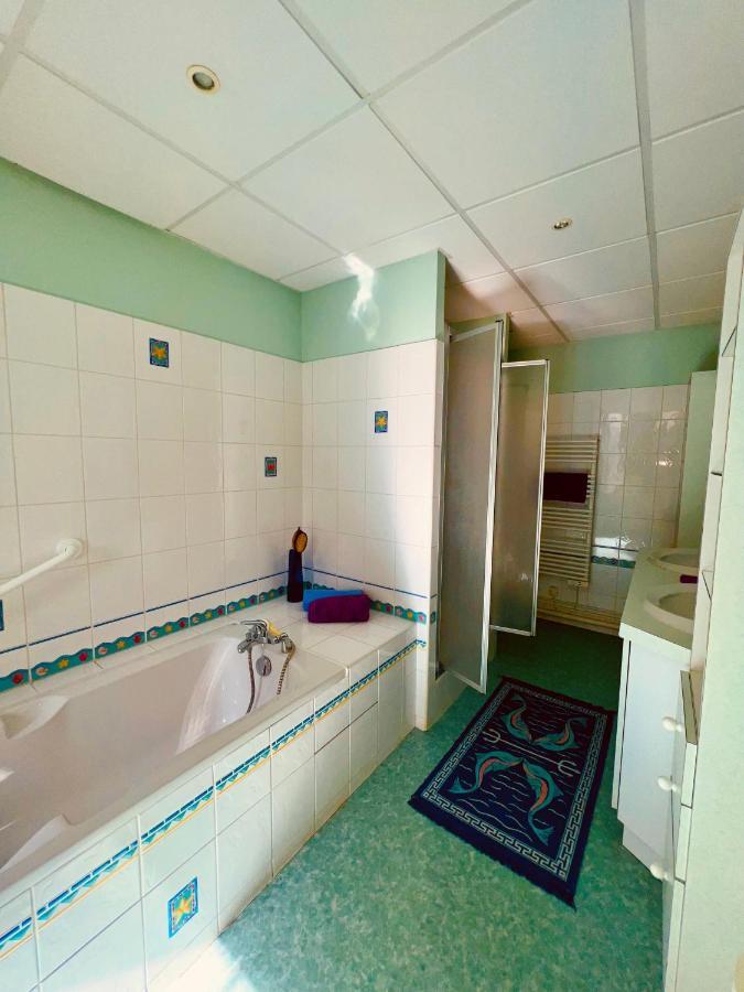 Maison Lomprere Fichous-Riumayou Eksteriør bilde
